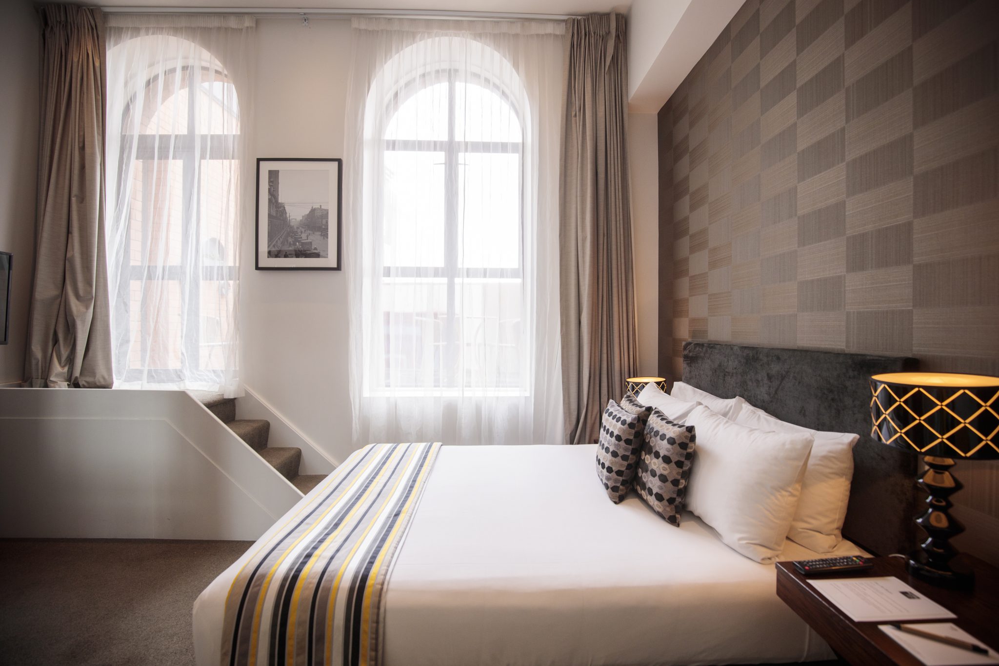 Deluxe Queen Room with Balcony